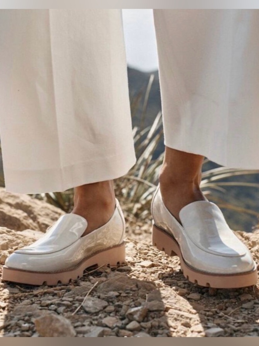VIONIC Kensley Loafers in Cream Patent Leather // 8.5